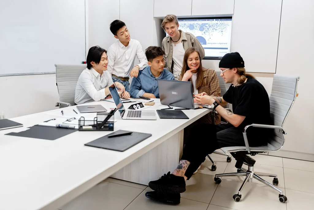 Why Remodeling Companies in Lehigh Valley Ind. Park, Bethlehem, Pennsylvania Need Social Media
